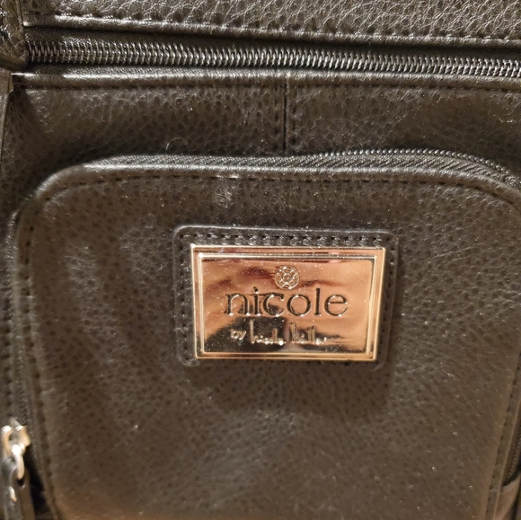 Nicole Miller hand bag - Picture 2 of 3